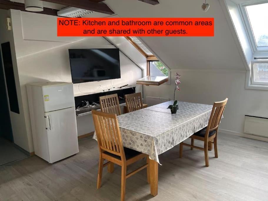 Lillehammer Guest House With Common Bath And Kitchen المظهر الخارجي الصورة